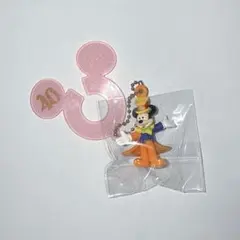 【新品】ディズニーランド限定商品 ミッキーマウスフィギュアキーホルダーのサムネイル
