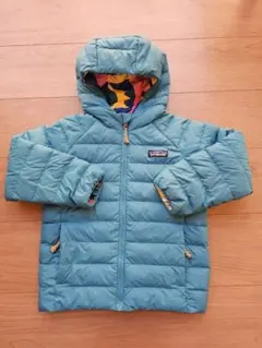 Patagonia パタゴニア　ベビーリバーシブルダウン　ジャケット　5T