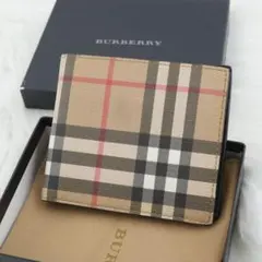 未使用品　箱付き　BURBERRY LONDON 二つ折り財布　ノバチェック