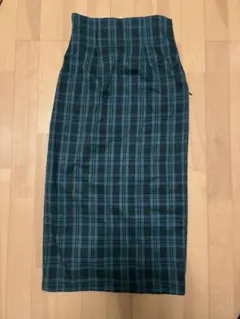 LILY BROWN ロングタイトスカート