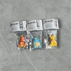 ポケモン ガチャガチャ ペタンコマスコット ピカチュウ ゼニガメ ヒトカゲのサムネイル
