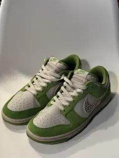 NIKE スニーカー グリーン