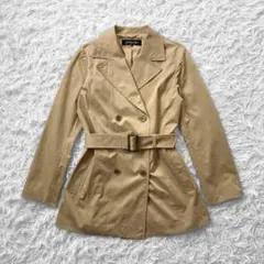 ショートトレンチコート