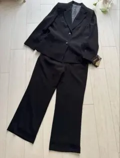 新品　タグ付き 28000円　フォーマル　ブラック パンツスーツ　礼服　喪服