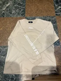 AZUL BY MOUSSY 長袖カットソー ベージュのサムネイル