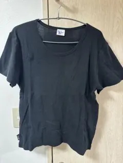 【値下げ】SCHOTT Robert P Miller ブラック Tシャツのサムネイル
