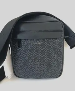 Calvin Klein　カルバンクライン　モノグラム　ショルダーバッグ　バッグのサムネイル