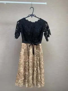 パーティードレス