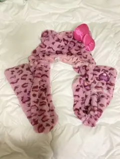 ユニバ キティヒョウ柄 マフラーハット レッグウォーマー付き