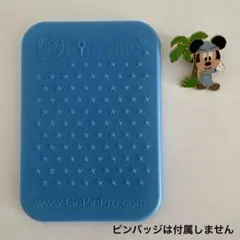 専用 AB2枚 PinFolio ピンバッジ ミニ ボード 収納ケース付 - メルカリ