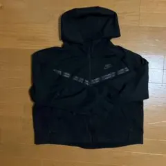 ナイキテックフリース 廃盤