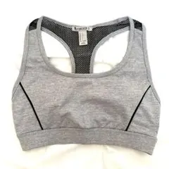 Forever21 グレー生地、バックは黒のメッシュ　ヨガウェア　Sサイズ