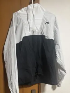 Nike ナイロンジャケット ホワイト/ブラック