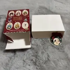 ディズニーリゾート　クリスマス2025 チャーム