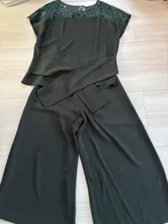 ダークグリーン パーティードレス セットアップ　結婚式　お呼ばれドレス
