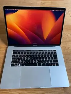 MacBook Pro 15インチ シルバー
