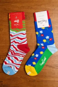 新品 Happy Socks ソックス 2足セット マルチカラー＆フラワー柄