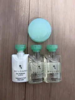 BVLGARI ROSE GOLDEA ボディローション 2本、 香水セット - メルカリ