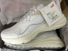 PUMA Hypnotic CL 23.5cm snowman目黒蓮　阿部亮平のサムネイル
