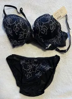 新品　レディース　ブラジャーショーツ　セット　ブラック