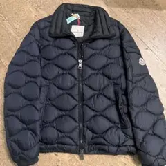 MONCLER ダウンジャケット