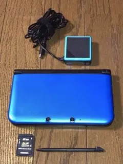 3DS LL ブルー ×ブラック 本体＋充電器＋タッチペン＋SDカード　初期化済