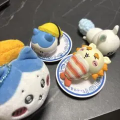 ちいかわ　寿司　マスコット　フィギュア　ハチワレ　シーサー　モモンガ