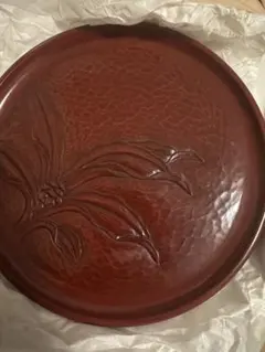 赤色 花彫刻 漆器 盆 鎌倉彫り