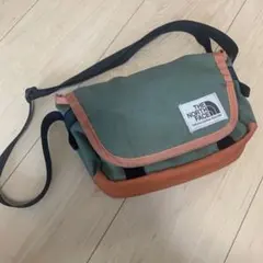 NORTH FACE ミニショルダーカーキ使用品
