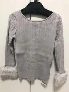 アプワイザーリッシェ 袖ファーニット