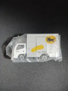 非売品！ヤマト運輸　クロネコヤマト ミニカー