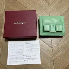 Salvatore Ferragamo 二つ折り財布 ミントグリーン