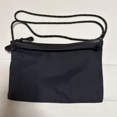 agnes b. サコッシュ ブラックのサムネイル