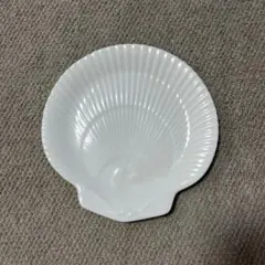 WEDGWOOD Nautilus Collection プレート 貝殻型　黒壺のサムネイル