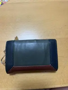 財布のサムネイル