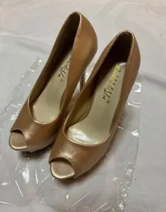 ベージュ オープントゥ ハイヒール