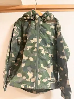 THE NORTH FACE 迷彩パーカー　130 キッズ用