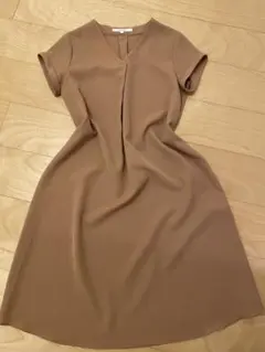 アンタイトル　ブラウン半袖ワンピース　ベルト付き　UNTITLED