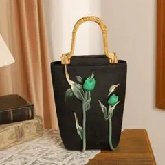 02黒い花刺繍トートバッグ 和装バッグ　礼装バッグ　着物バッグ　利休バッグ　母の