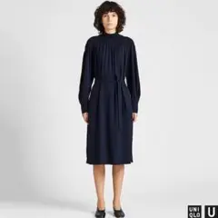 ユニクロU シャーリングモックネックワンピース ネイビー