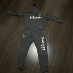 【値下げ可能】ATHLETA フルジップパーカーとパンツセット Mサイズ グレー