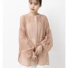 mystic　シアースタンドギャザーブラウス　¥6,490（税込）のサムネイル