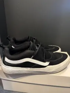 Item thumbnail for item 169f6c99-80a8-4e5f-985a-a6c0b414e52c