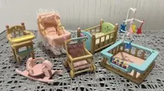 シルバニアファミリー　赤ちゃん家具セット