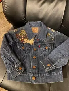 Item thumbnail for item fb01d03c-0c75-4db3-8d03-1062a5306bfd