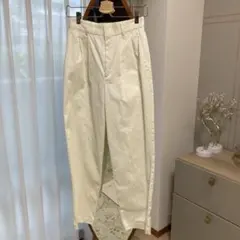 試着のみMOUSSY テーパードパンツ ホワイト