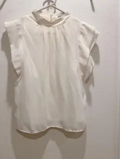 スナイデル　ブラウス