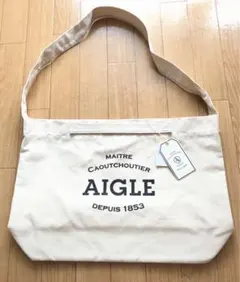 新品未使用　AIGLE エーグル　ショルダーバッグのサムネイル