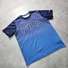 i1120H フィラ 半袖Tシャツ ロゴプリント グラデーション S ブルー