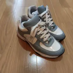 CHANEL スニーカー レディースのサムネイル